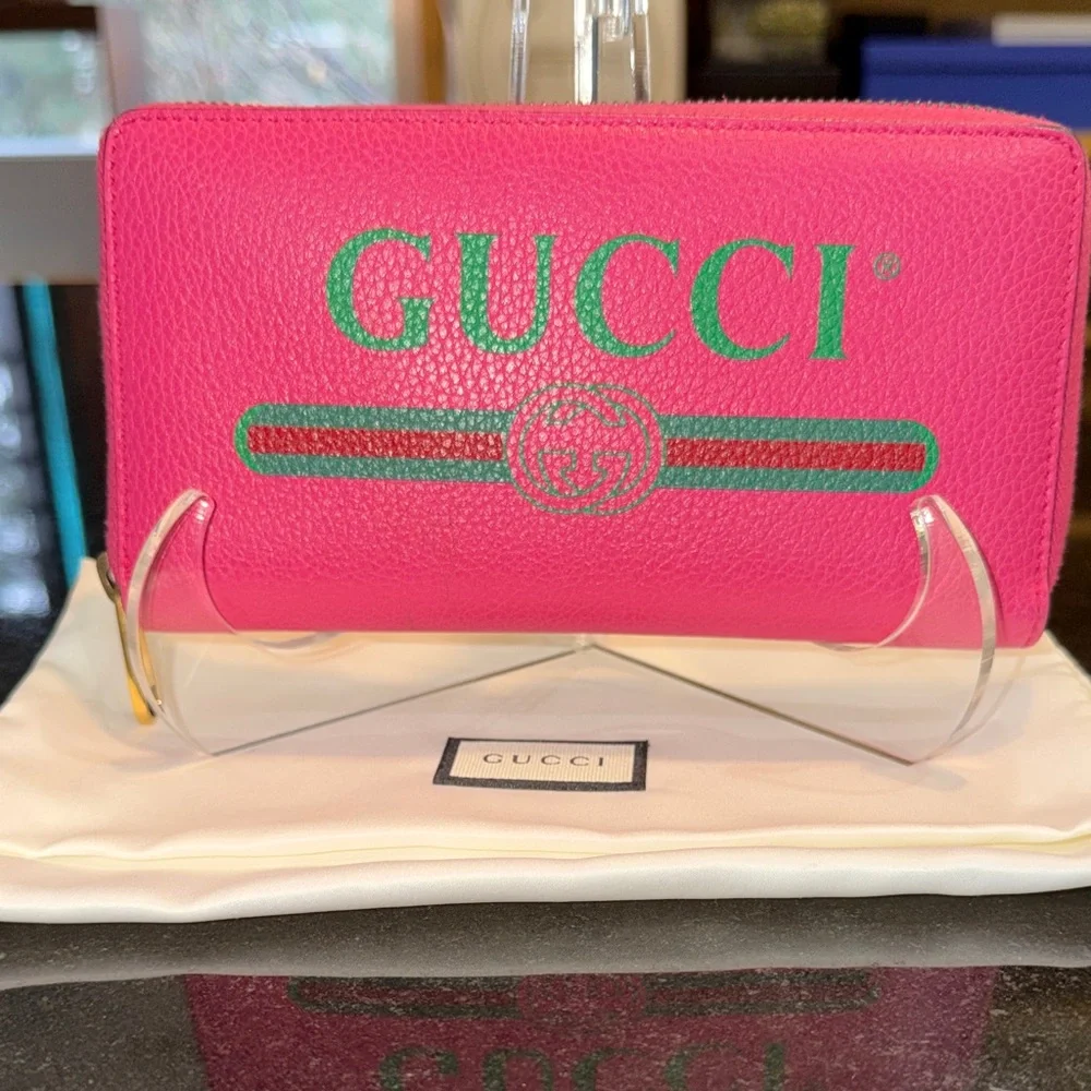 Gucci Hot Pink Leather Zip-Around Wallet with Green Logo Stripe 🩷💚❤️ - Picture 4 of 17